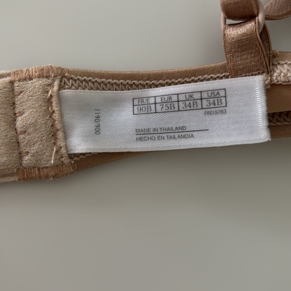 Padded Smooth Push Up Underwire Bra adjustable straps back hook 34B Beige Color - Picture 2 of 8